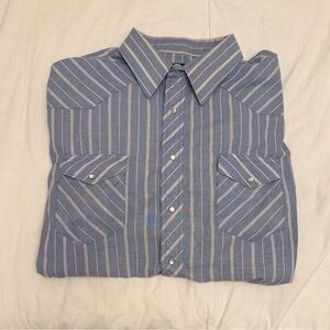Wrangler Blue and White Striped Casual Shirt